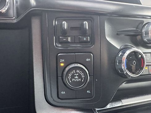 New 2025 Ford F150 Platinum w/ Equipment Group 702A High image 30