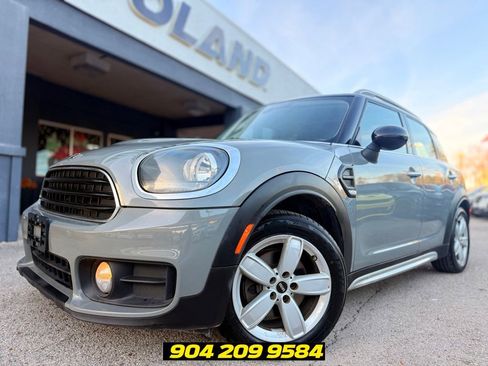 Used 2017 MINI Cooper Countryman FWD image 2
