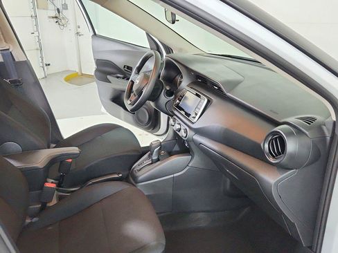 Certified 2025 Nissan Kicks Play S FWD image 25