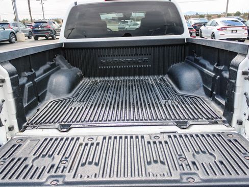 Used 2022 Nissan Frontier S image 26