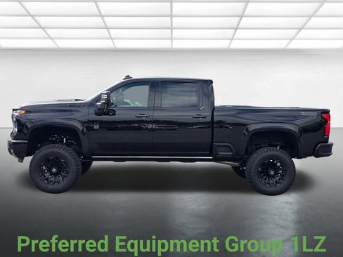 New 2025 Chevrolet Silverado 2500 LTZ w/ Trail Boss Package AWD/4WD image 22
