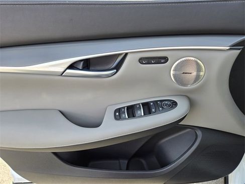 New 2025 INFINITI QX50 Luxe image 24