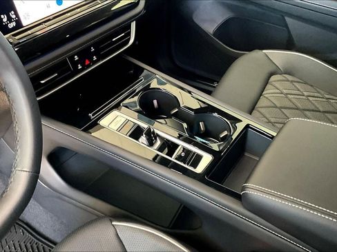 New 2026 Volkswagen Atlas SEL Premium R-Line image 17