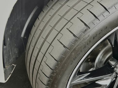 Used 2025 Mercedes-Benz GLS 450 4MATIC image 19