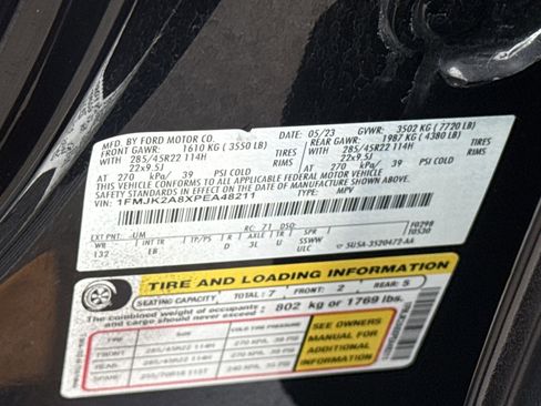 Used 2023 Ford Expedition Max Limited image 30