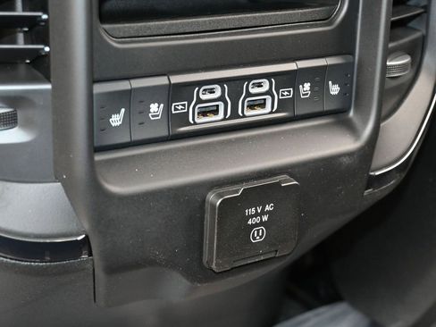 Used 2026 RAM 1500 Limited AWD/4WD image 30