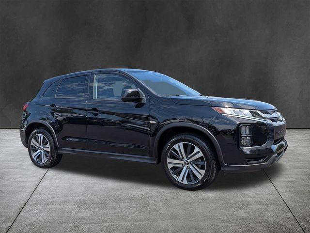 Used 2024 Mitsubishi Outlander Sport ES AWD/4WD image 2