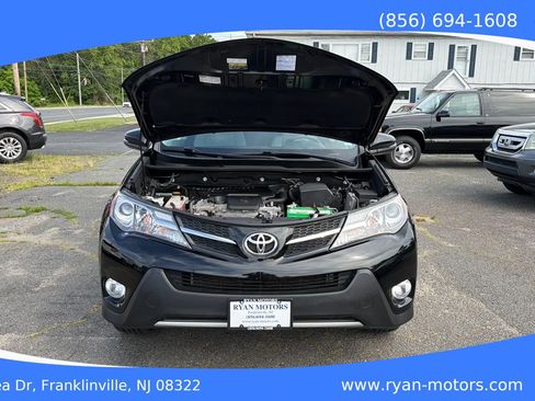 Used 2013 Toyota RAV4 Limited AWD/4WD image 26
