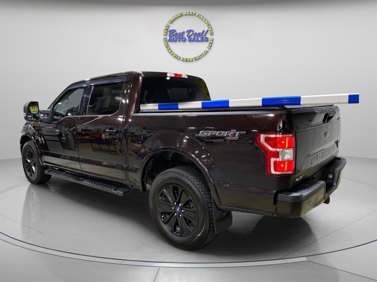Used 2019 Ford F150 XLT w/ Equipment Group 302A Luxury AWD/4WD image 3