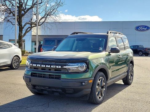 Used 2023 Ford Bronco Sport Outer Banks w/ Tech Package image 2