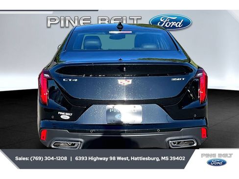 Used 2026 Cadillac CT4 Premium Luxury RWD image 4