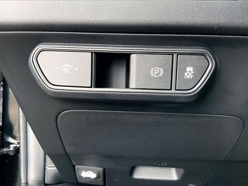Certified 2025 Kia K4 GT-Line w/ GT-Line Sunroof Package FWD image 64