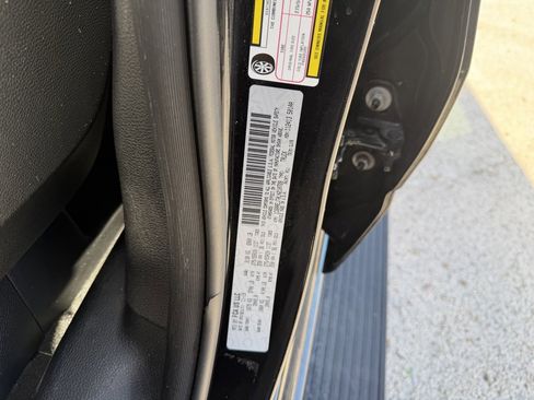 Certified 2020 RAM 1500 Laramie w/ Sport Appearance Package image 14