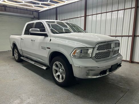 Used 2015 RAM 1500 Laramie w/ Convenience Group AWD/4WD image 1