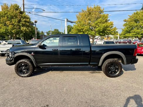 Used 2014 RAM 2500 Laramie w/ Black Appearance Group AWD/4WD image 2