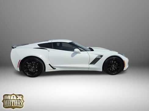 Used 2016 Chevrolet Corvette Z06 w/ 3LZ Preferred Equipment Group image 13
