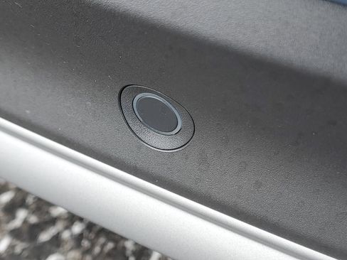 New 2026 Lincoln Corsair Premiere image 6