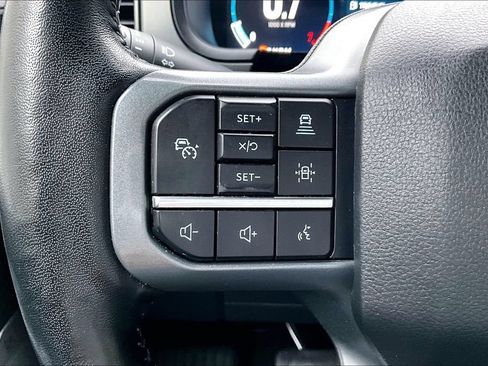 Used 2022 Ford F150 Lariat w/ Equipment Group 502A High AWD/4WD image 12