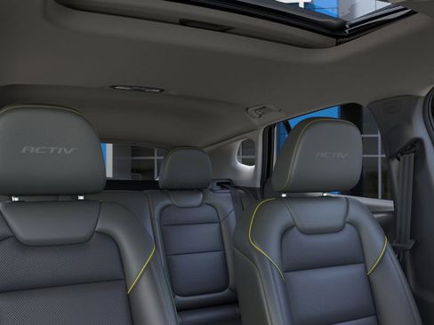 New 2026 Chevrolet Trax ACTIV w/ Sunroof Package image 24