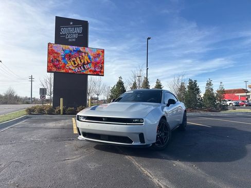 Used 2024 Dodge Charger R/T w/ Plus Group image 1