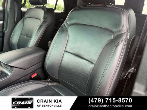 Used 2017 Ford Explorer Limited FWD image 23