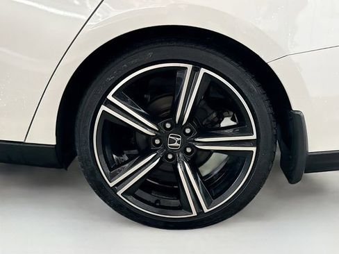 Used 2023 Honda Accord Sport image 30