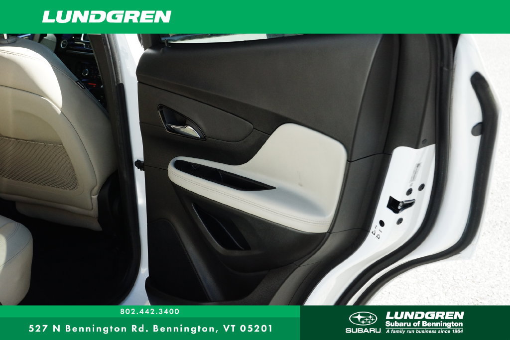 Used 2018 Buick Encore Essence AWD/4WD image 24