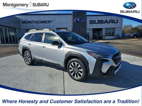 New 2025 Subaru Outback Limited image 1