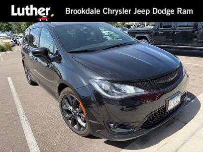 Used 2020 Chrysler Pacifica Touring-L