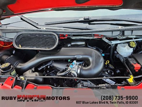 Used 2017 Ford Transit 150 XL image 31