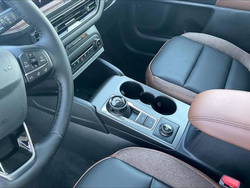 New 2025 Ford Bronco Sport Outer Banks w/ Outer Banks Tech Package+ image 8