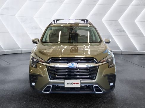Used 2023 Subaru Ascent Touring AWD/4WD image 2