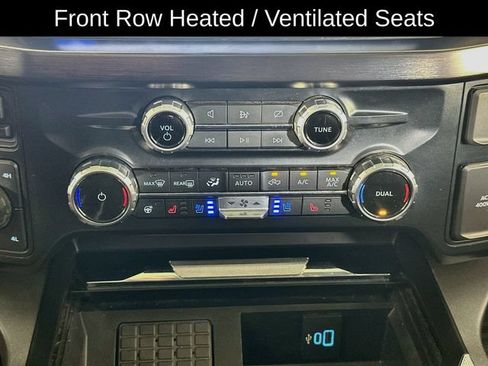 Used 2023 Ford F350 Lariat w/ Sport Appearance Package AWD/4WD image 31