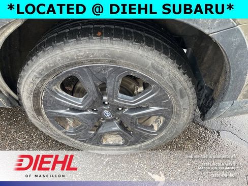 Used 2023 Subaru Ascent Onyx Edition image 9