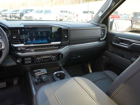 Used 2023 Chevrolet Silverado 1500 LTZ AWD/4WD image 14