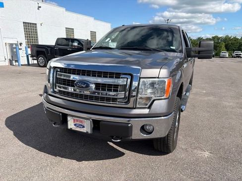 Used 2014 Ford F150 XLT w/ Equipment Group 302A Luxury AWD/4WD image 4