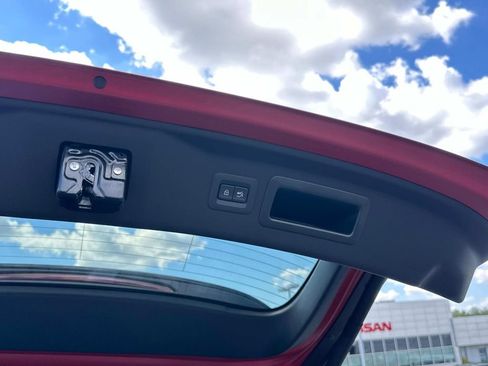 New 2025 MAZDA CX-70 Plug-In Hybrid w/ Premium Pkg image 23