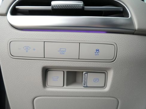 Used 2025 Hyundai Palisade Calligraphy image 34