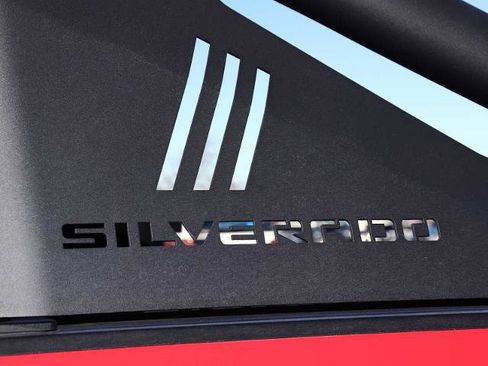 Used 2020 Chevrolet Silverado 1500 RST w/ Rally Edition image 13