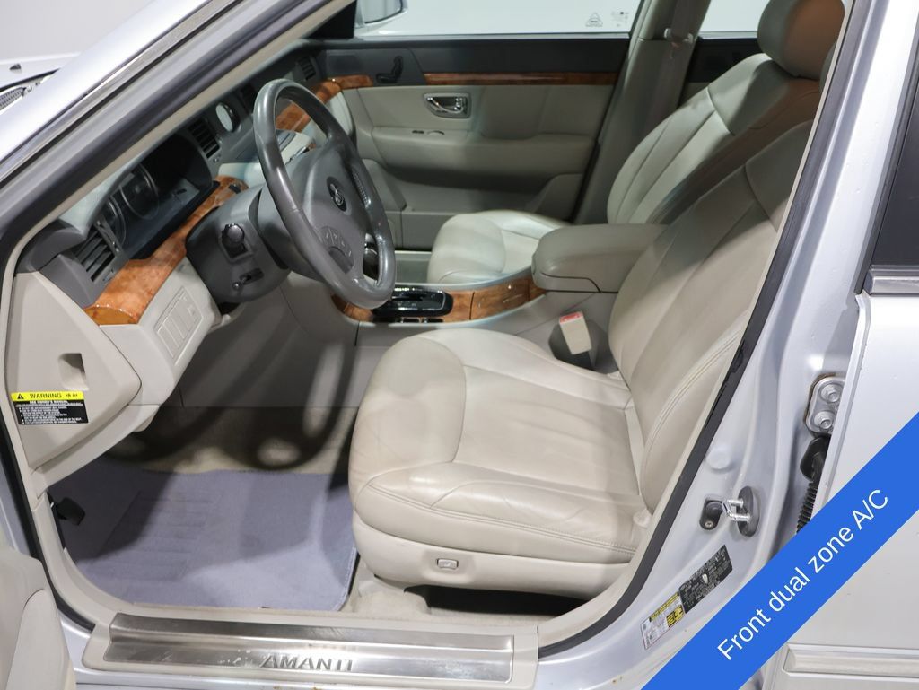 Used 2006 Kia Amanti FWD image 2
