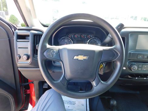 Used 2019 Chevrolet Silverado 2500 W/T AWD/4WD image 15