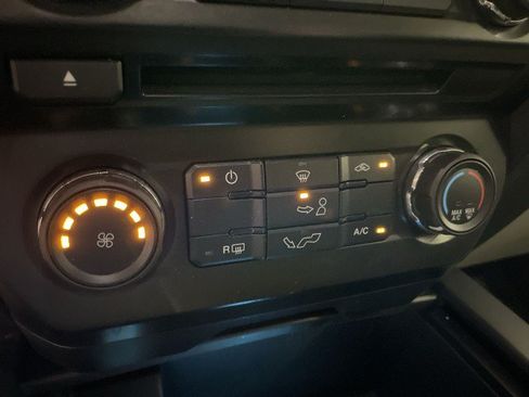 Used 2017 Ford F150 XL w/ Equipment Group 101A Mid RWD image 20