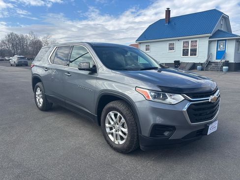 Used 2019 Chevrolet Traverse LS AWD/4WD image 8