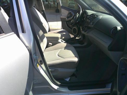 Used 2008 Toyota RAV4 4WD w/ 3rd Row image 6