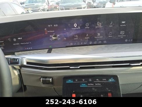 Used 2026 Cadillac Escalade IQ Luxury 1 AWD/4WD image 15