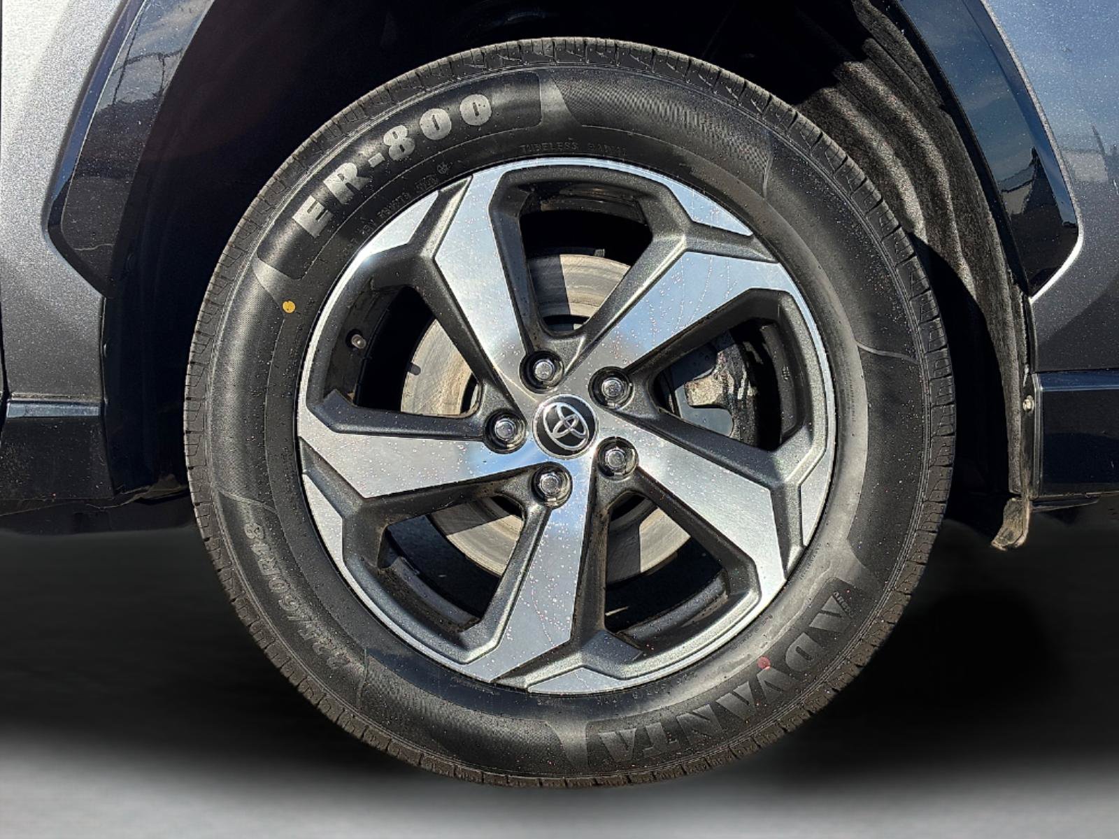 Used 2023 Toyota RAV4 SE AWD/4WD image 11