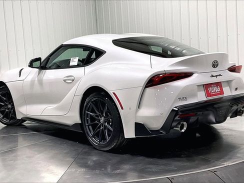 New 2026 Toyota Supra RWD image 3