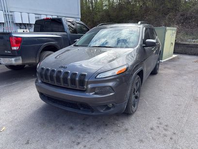 Used 2018 Jeep Cherokee Latitude w/ Altitude Package