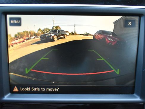 Used 2017 Volkswagen GTI S image 21