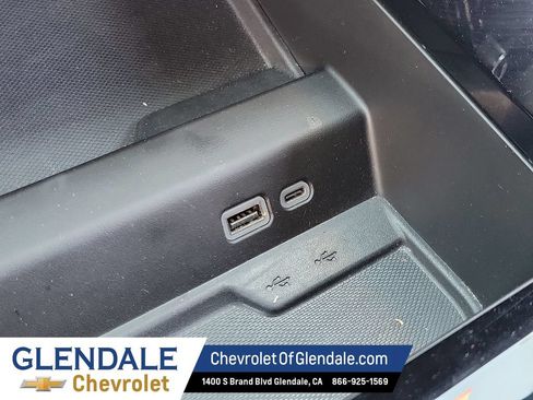 Certified 2025 Chevrolet Tahoe Premier AWD/4WD image 29